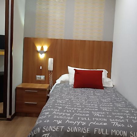 Hostal San Francisco Cadiz Luaran gambar