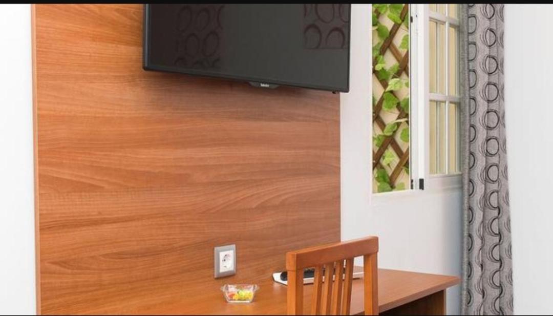 Hostal San Francisco Cadiz Luaran gambar