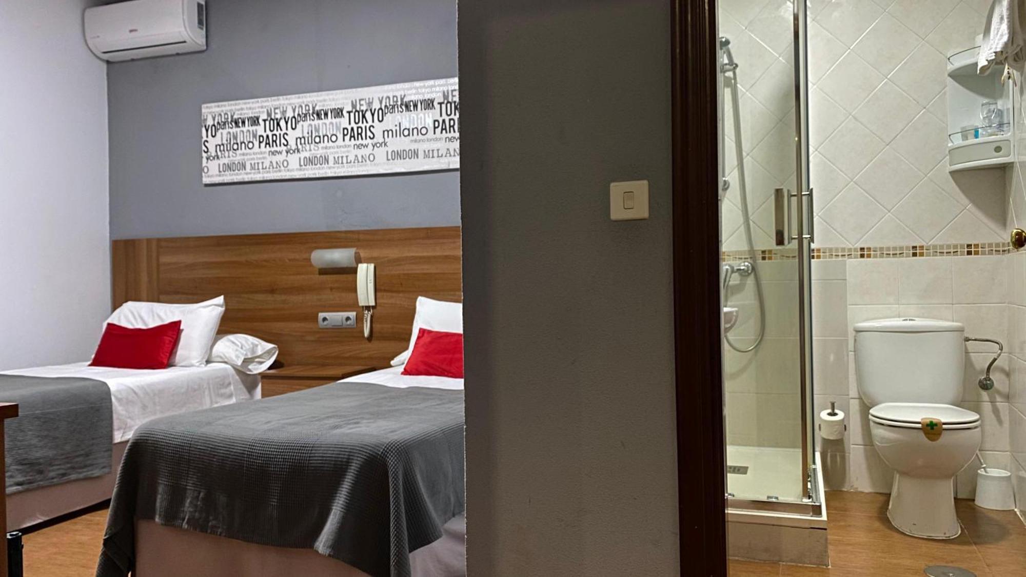 Hostal San Francisco Cadiz Luaran gambar