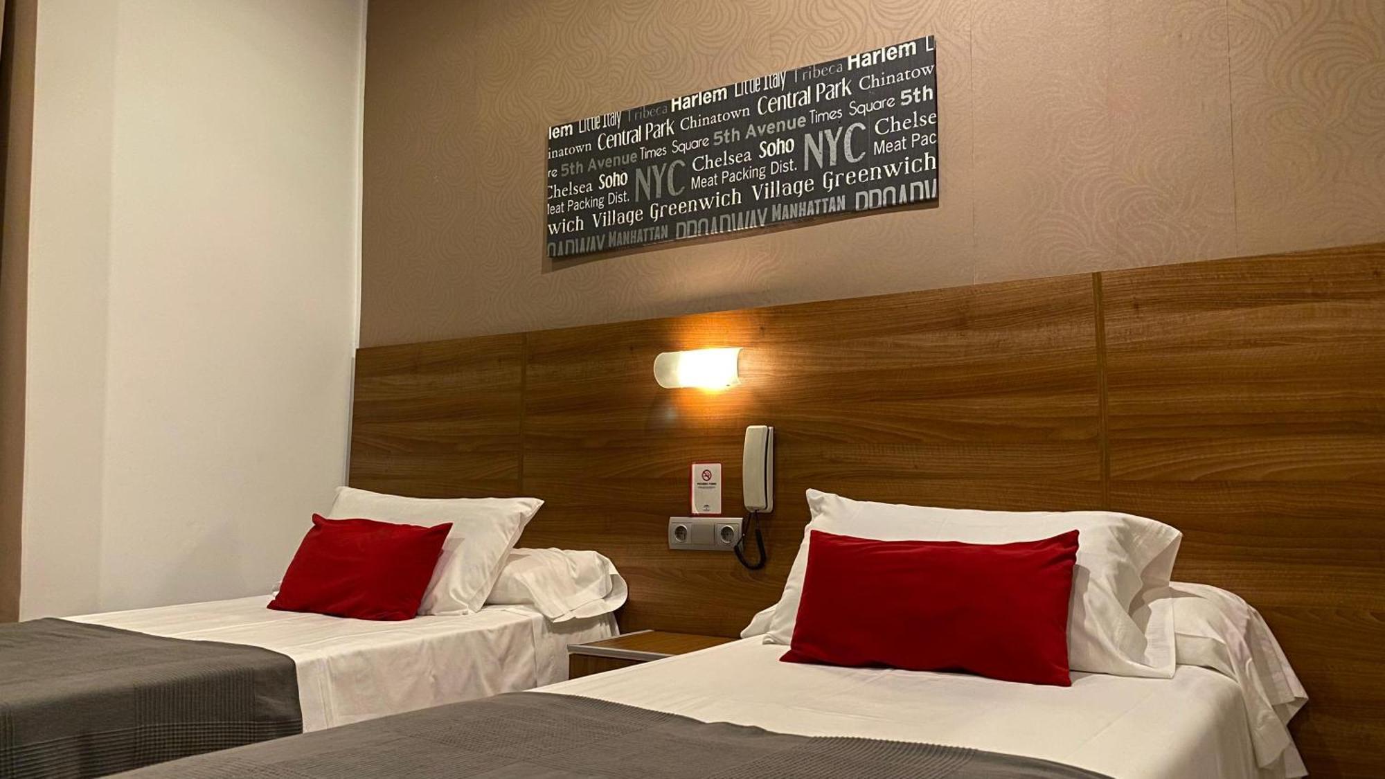 Hostal San Francisco Cadiz Luaran gambar