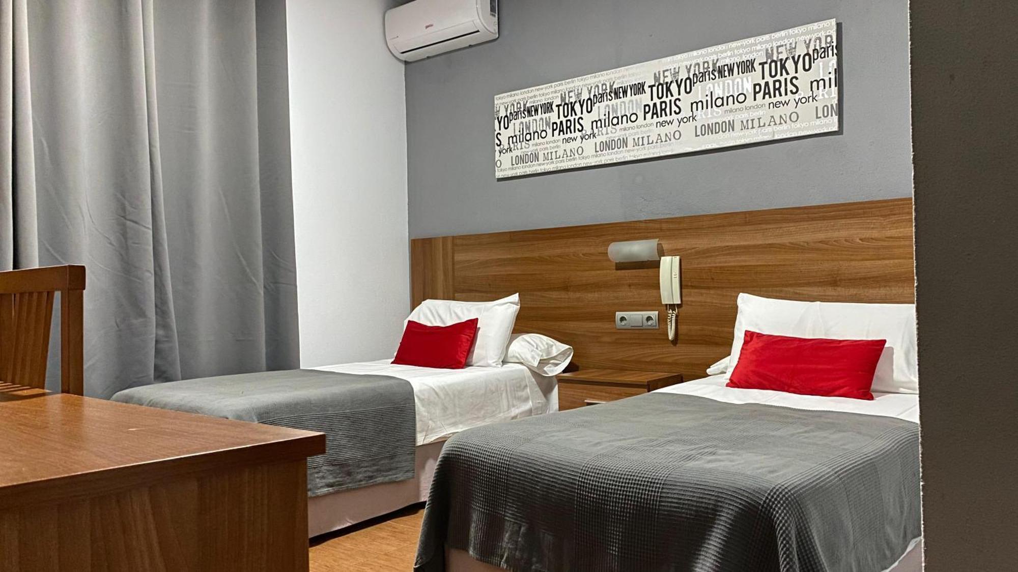 Hostal San Francisco Cadiz Luaran gambar