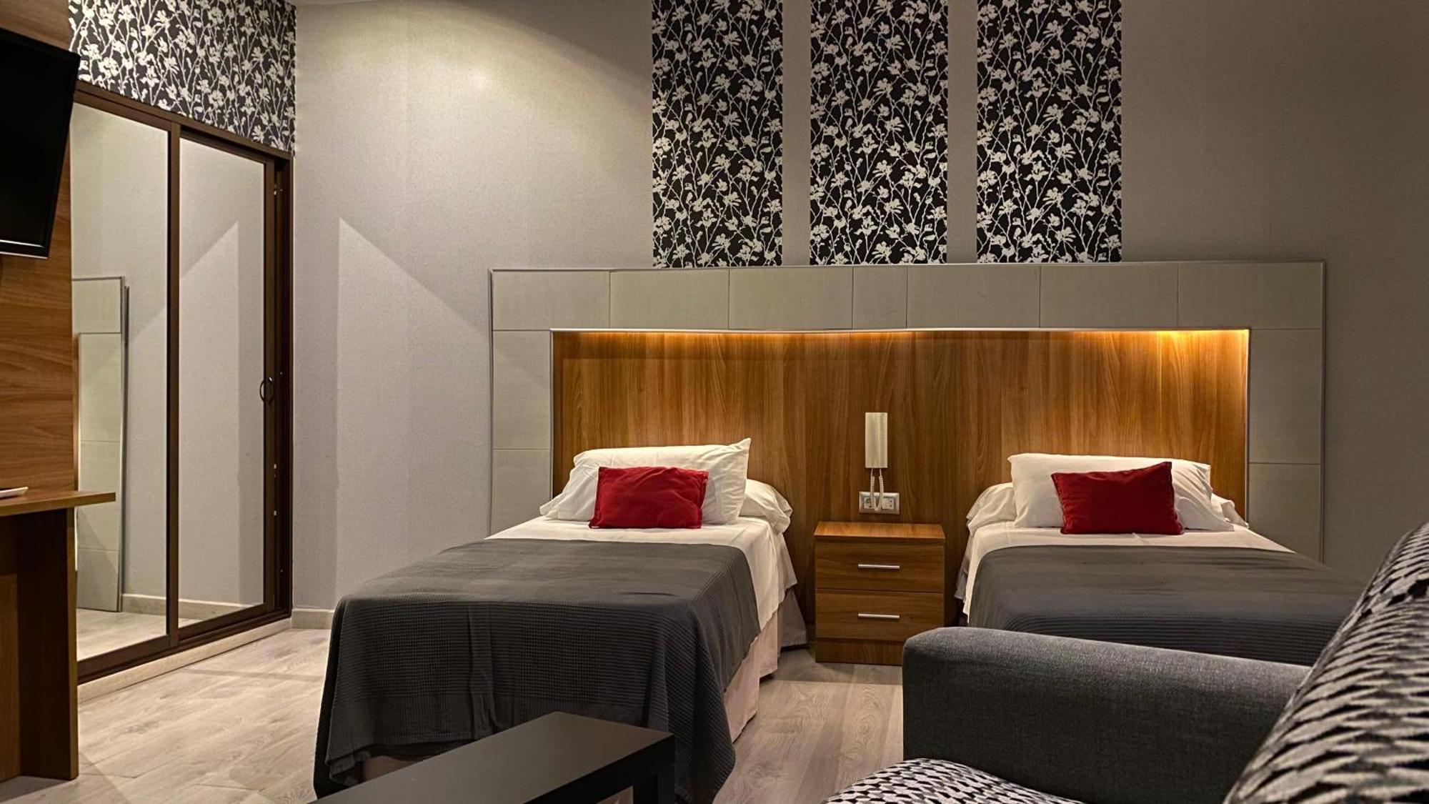 Hostal San Francisco Cadiz Luaran gambar