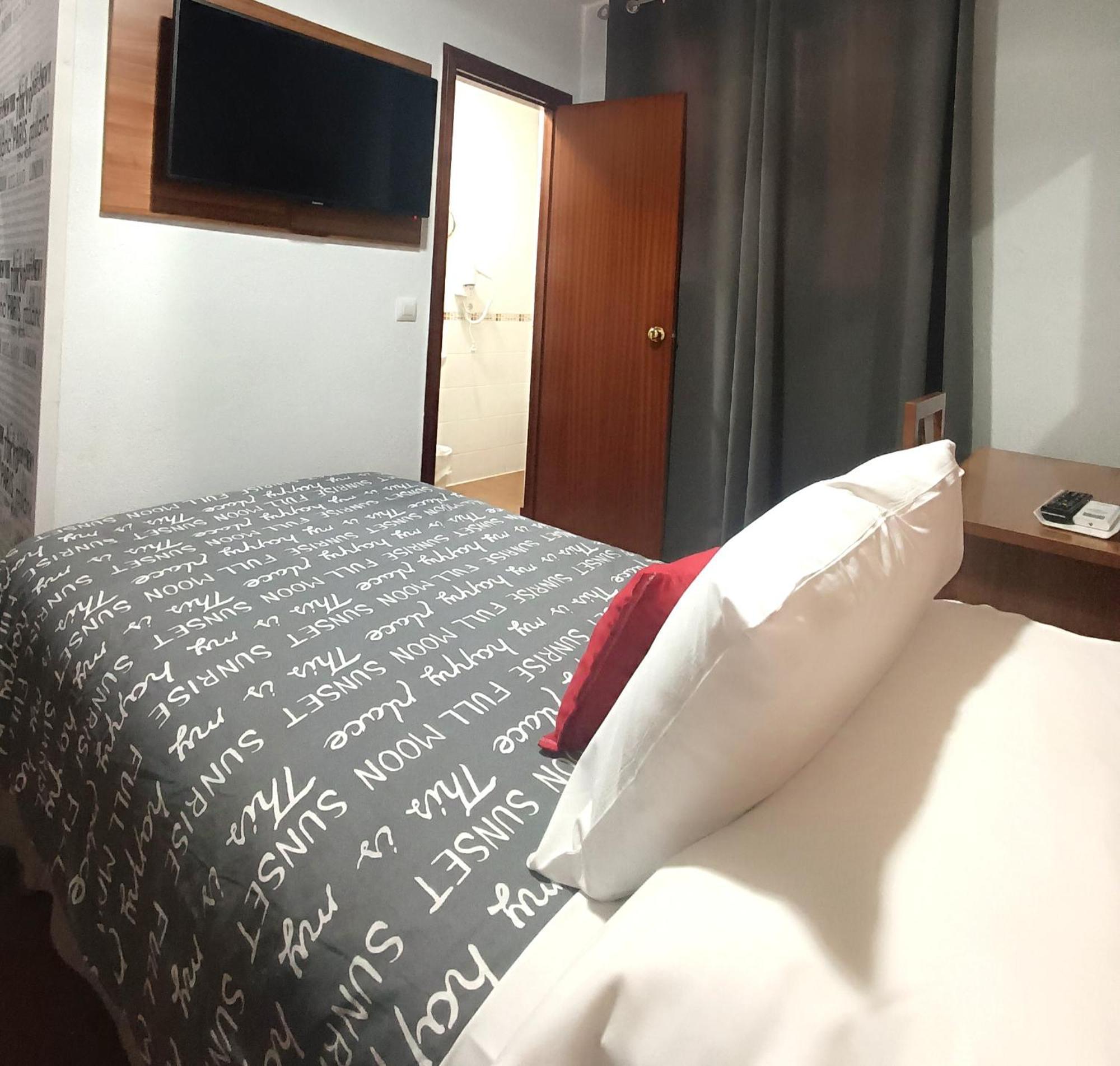 Hostal San Francisco Cadiz Luaran gambar